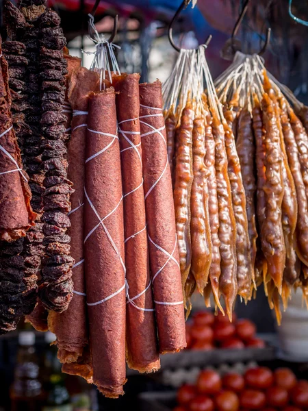 Traditionelle georgische Süßspeise namens tklapi — Stockfoto