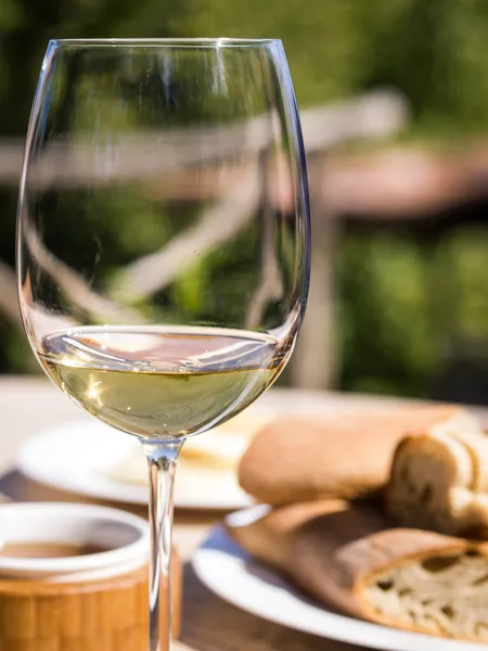 Rkatsiteli - Georgian white dry wine — Stock Photo, Image