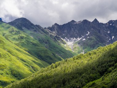 yakın ushguli Köyü üst svaneti bölgesi, Kafkas Dağları