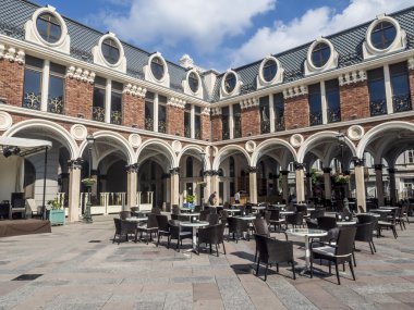 Batum, Gürcistan - 17 Temmuz: piazza, eski Batum şehir üzerinde 17 Temmuz 2013 yılında ünlü Meydanı. Piazza, kafeler ve restoranlar için bilinir.