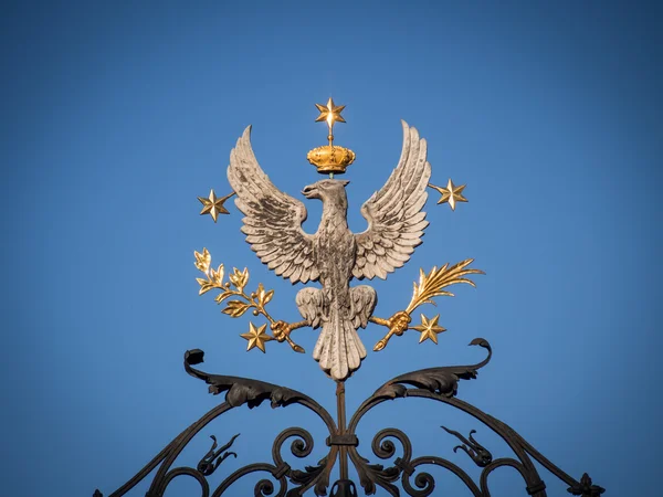 The symbol of the Warsaw University — Stock Photo, Image