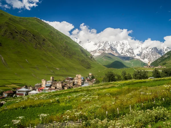 Uschguli-Dorf. Kaukasus - Stockfotografie: lizenzfreie Fotos