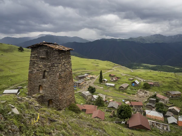 Zemo omalo (keselo içinde ünlü savunma kuleleri) — Stok fotoğraf
