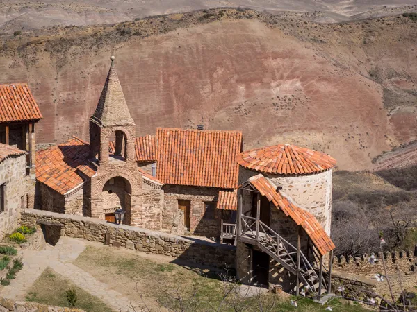 David Gareja, un complejo de monasterios ortodoxos georgianos tallados en roca — Foto de Stock
