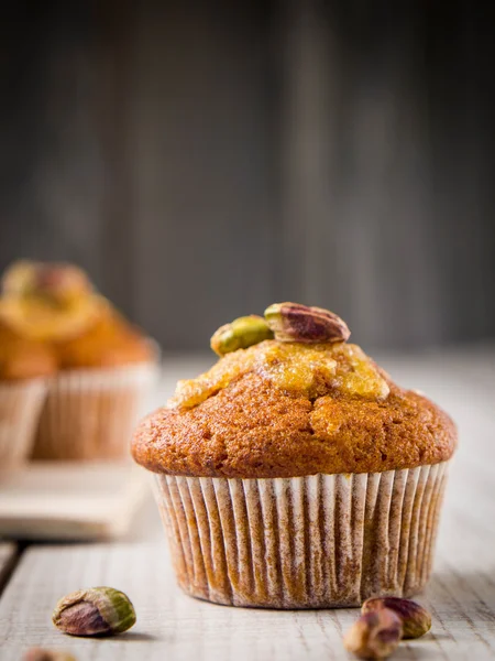 Whole grain carrot muffins — Stock Photo, Image