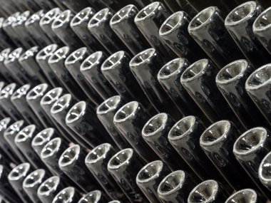 bottels şarap yaşlanma