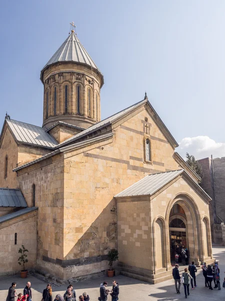 Tbiliszi, Grúzia - március 03, 2014-re: a sioni katedrális, tbilisi, Grúzia. a bazilika volt a fő Grúz ortodox katedrális, és az ülés Gyula patriarc h minden Grúzia 2004-ig — Stock Fotó