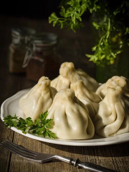 Albóndigas de carne georgianas llamadas khinkali — Foto de Stock