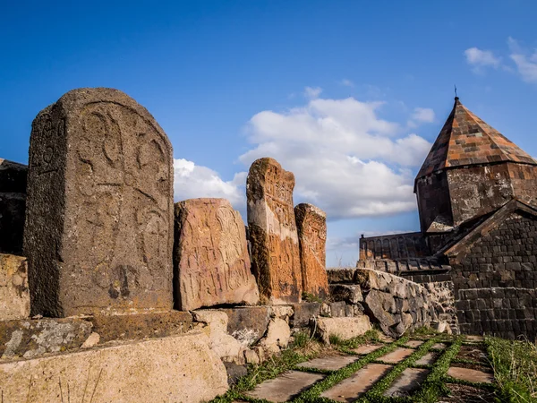 Khachkars, sevanavank Manastırı, Ermenistan — Stok fotoğraf