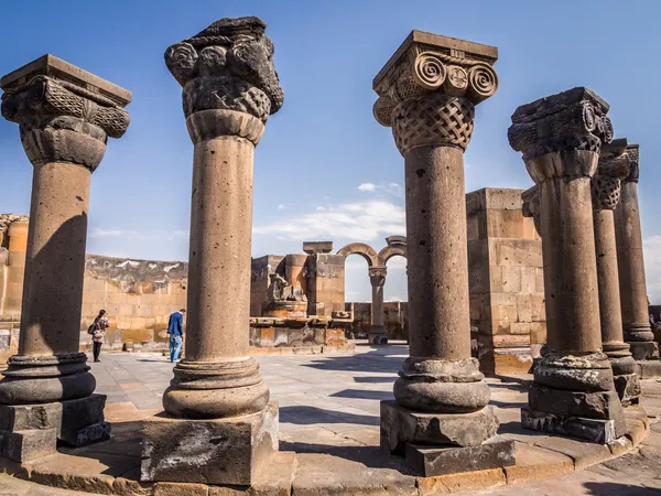 Ruins of the Zvartnots Cathedral in Armenia. — Stock Photo, Image