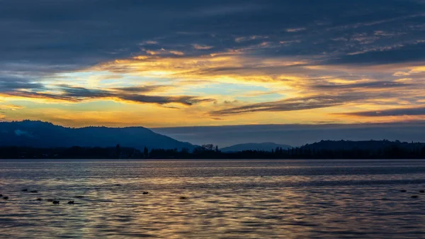 Golden Sunset Panorama Lago Constança — Fotografia de Stock