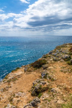 Tatil Mallorca İspanya Cala Mandia Panoramik deniz manzarası uçurumlardan