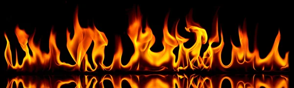 Fuego y llamas . — Foto de Stock