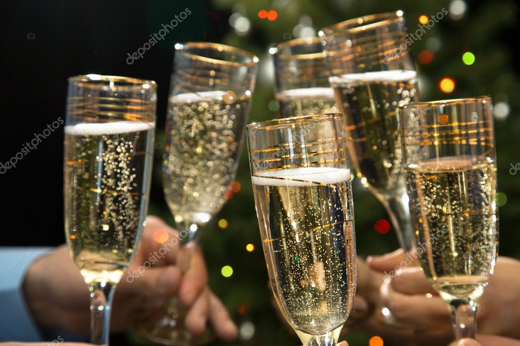 http://st.depositphotos.com/3280405/4467/i/950/depositphotos_44679559-People-hands-with-champagne.jpg