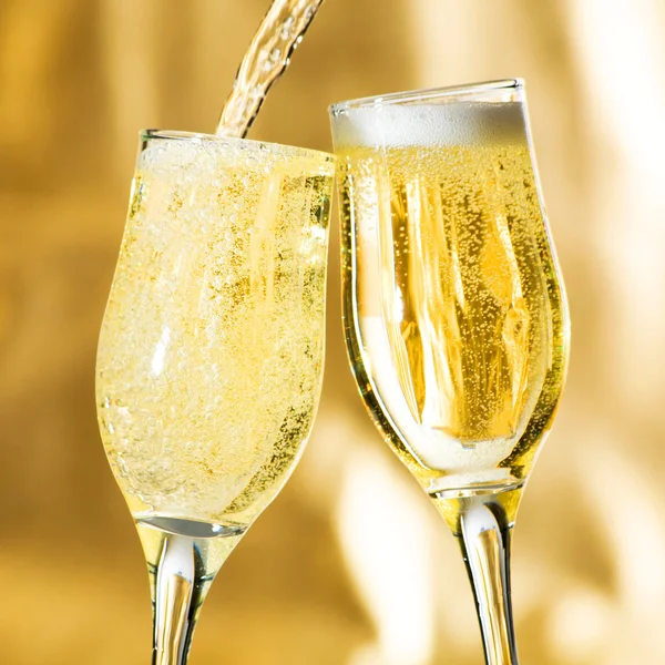 Pair of champagne flutes — Stock Photo, Image