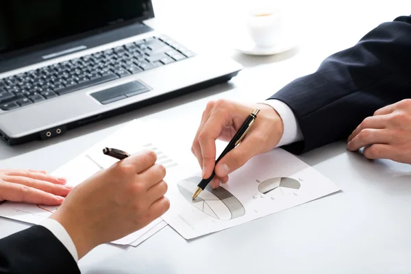 Business människors händer — Stockfoto