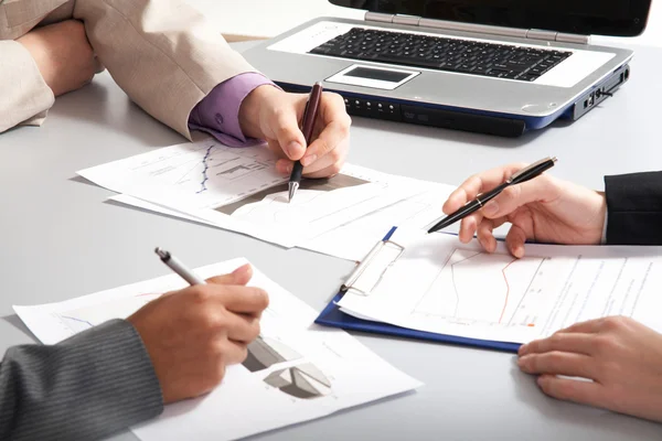 Businesspeople hands — Stok fotoğraf