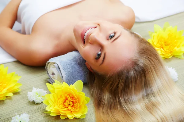 Mujer en Spa — Foto de Stock