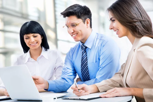 Zakelijke team werken — Stockfoto