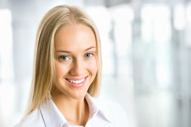 genç iş kadını portresi