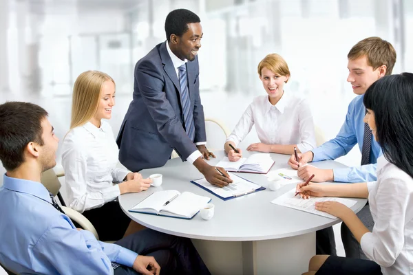 Equipo empresarial internacional — Foto de Stock