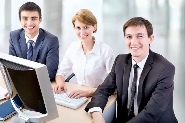 Young business people. Teamwork. — Stock Photo, Image