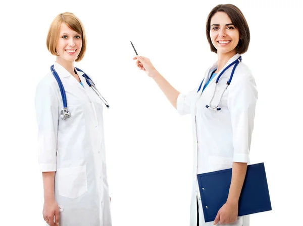Twee mooie vrouwelijke artsen — Stockfoto
