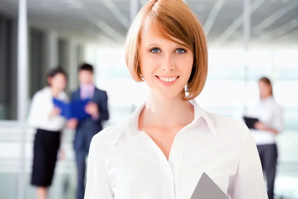 Mujer de negocios bonita — Foto de Stock