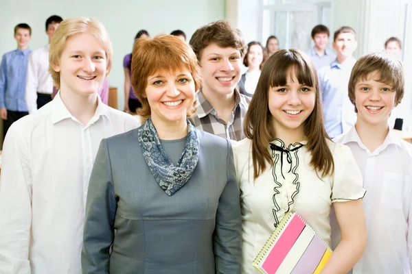 Profesor y estudiantes — Foto de Stock