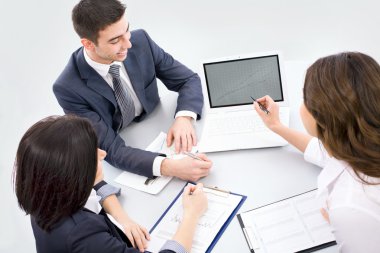 iş adamları projeyi tartışmak