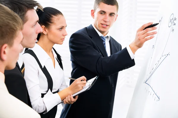 Businessman presenting his ideas — Stock Photo, Image