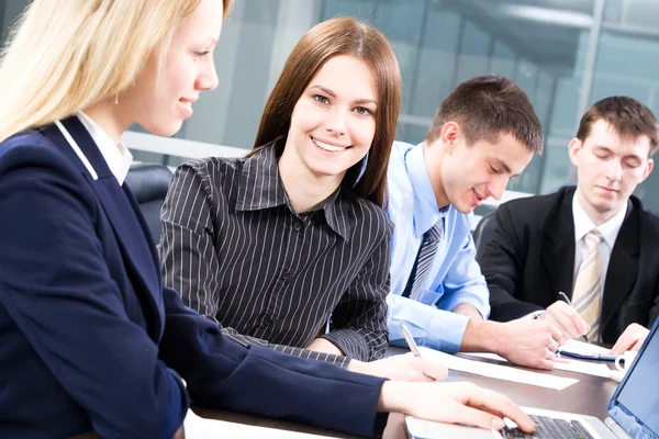 Business team op een vergadering — Stockfoto