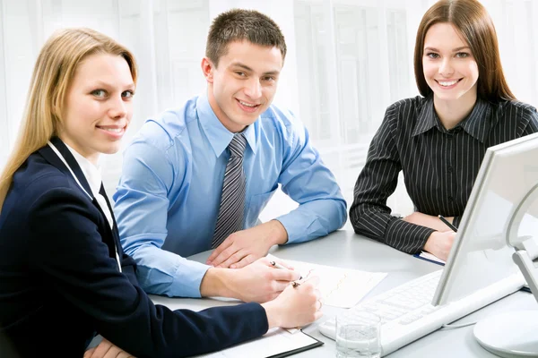 Empresários em exercício — Fotografia de Stock