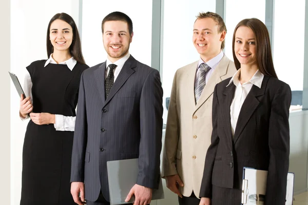 Jóvenes empresarios — Foto de Stock