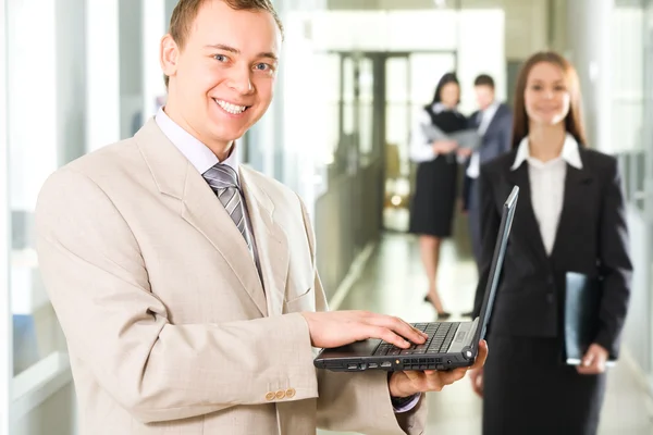 Young businessman — Stock Photo, Image