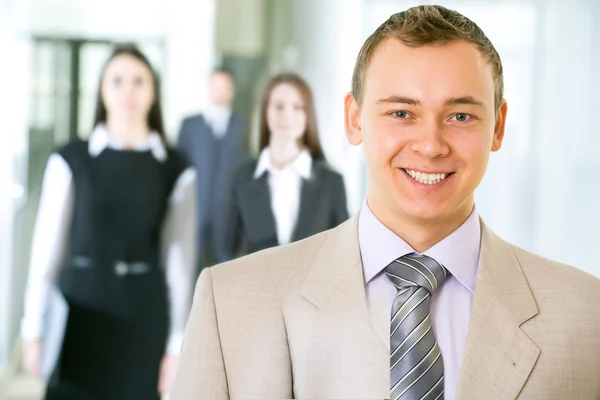 Joven hombre de negocios —  Fotos de Stock