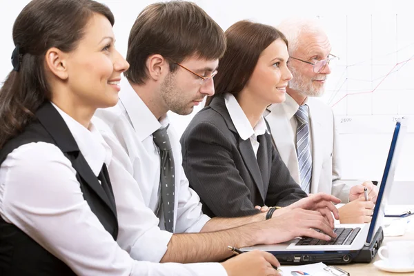 Gente de negocios en reunión — Foto de Stock