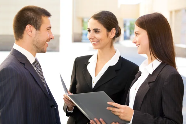 Jóvenes empresarios — Foto de Stock