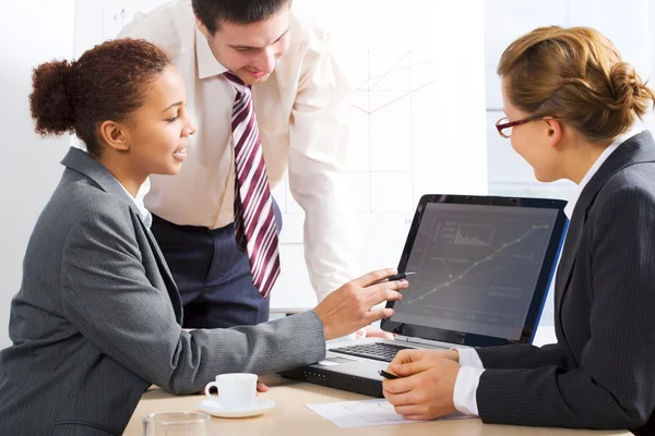 Gente de negocios trabajando — Foto de Stock