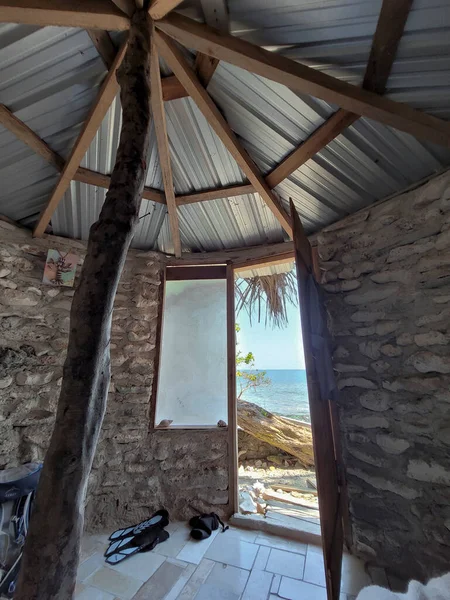 Кирпичные Бунгало Дома Тропическом Пляже — стоковое фото