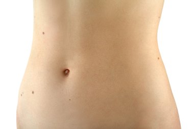 kadın göbeği beyaz zemin üzerinde. Bel kadın portre.