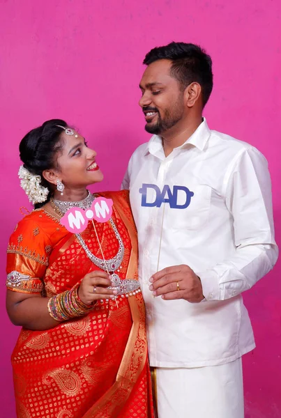 Coimbatore Tamil Nadu Índia 2021 Sorriso Casal Função Chuveiro Bebê — Fotografia de Stock