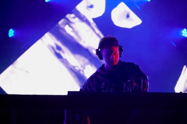 Dj faustix Nibe 'de oynuyor