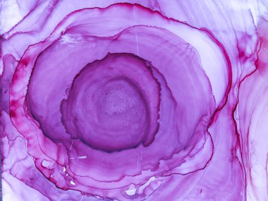 Alkol mürekkebinin arka plan dokusu kırmızı renkte. Damlaları ve lekeleri olan soyut ateş boyası.