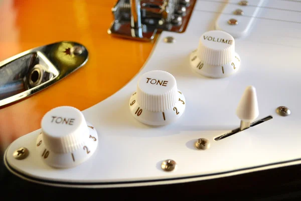Tone and volume knobs — Stock Photo, Image