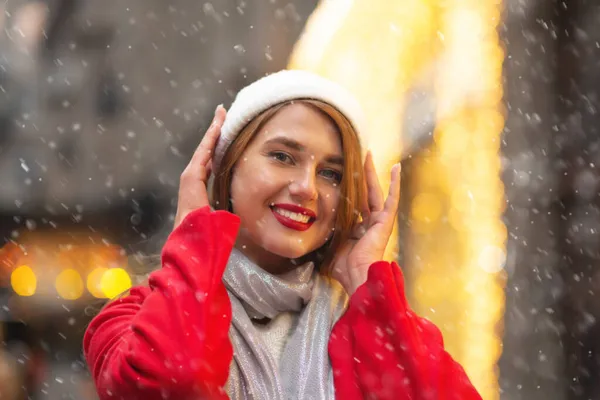 Splendid Young Woman Red Coat Walking Street Fair Snowfall — Stock Photo, Image