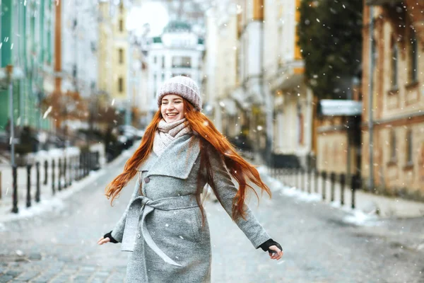 Happy Ginger Long Haired Woman Wears Stylish Coat Walking Street — Stock Photo, Image