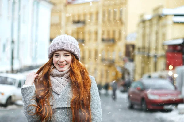 Closeup Street Portrait Lovely Red Haired Woman Walking Old City — Stock Photo, Image