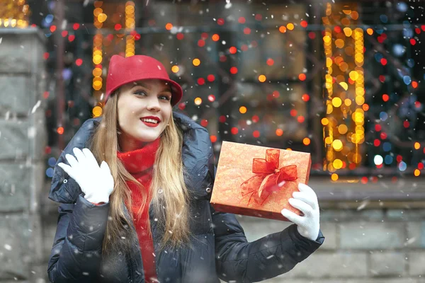 Adorable Blond Woman Gift Box Street Christmas Market Snowfall Empty — Stock Photo, Image