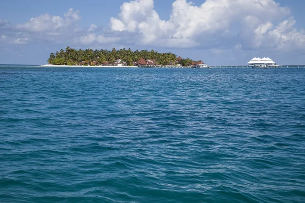 Praia nas maldivas — Fotografia de Stock